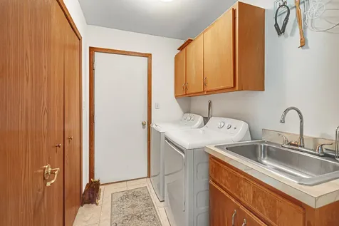 18623 Augusta Lane Hazel Crest IL 60429