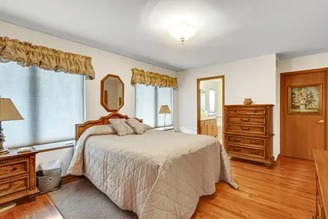 18623 Augusta Lane Hazel Crest IL 60429