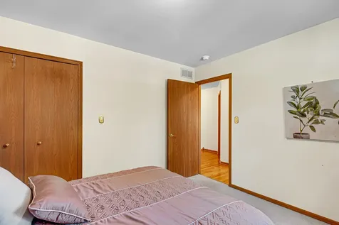 18623 Augusta Lane Hazel Crest IL 60429