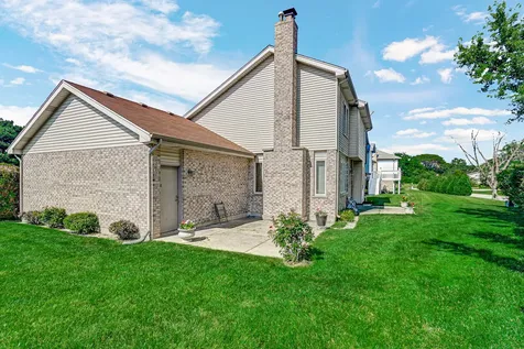 18623 Augusta Lane Hazel Crest IL 60429