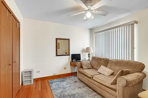 18623 Augusta Lane Hazel Crest IL 60429