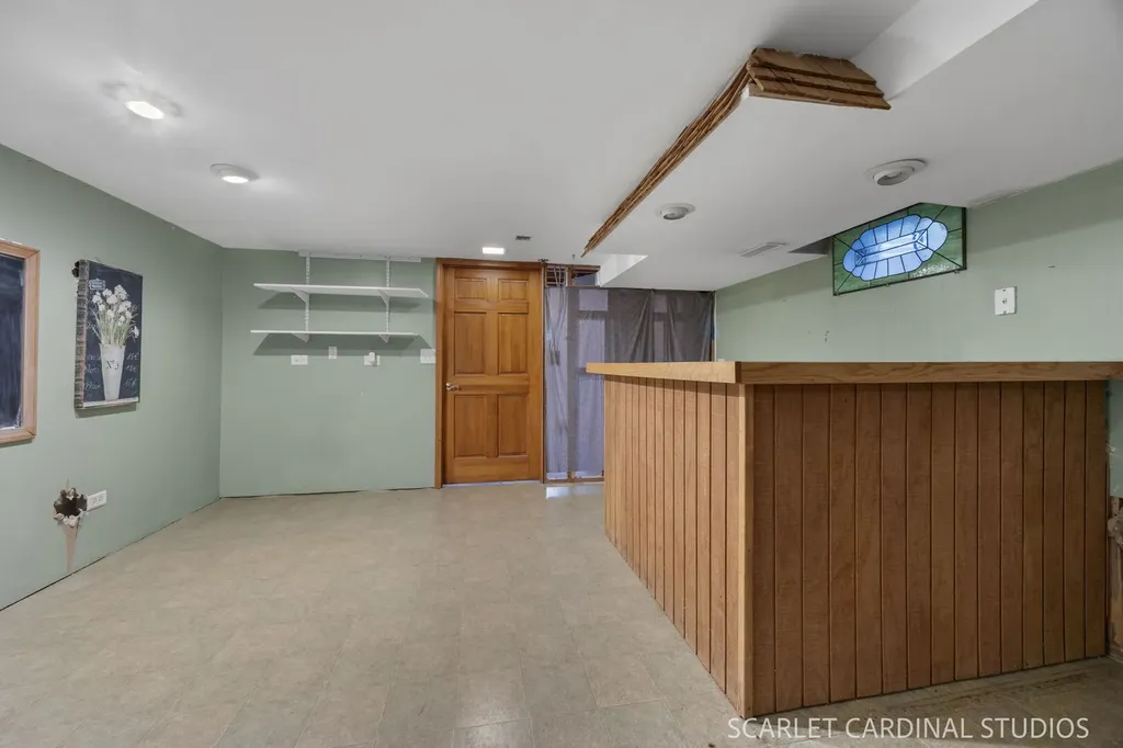 446 Hamilton Drive Wheaton IL 60189