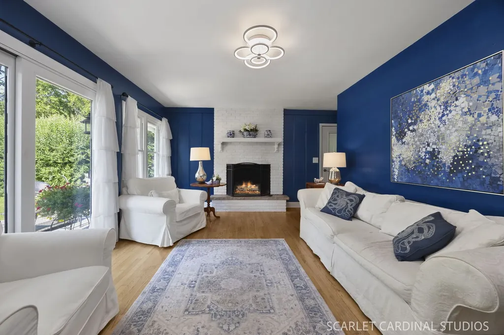 446 Hamilton Drive Wheaton IL 60189