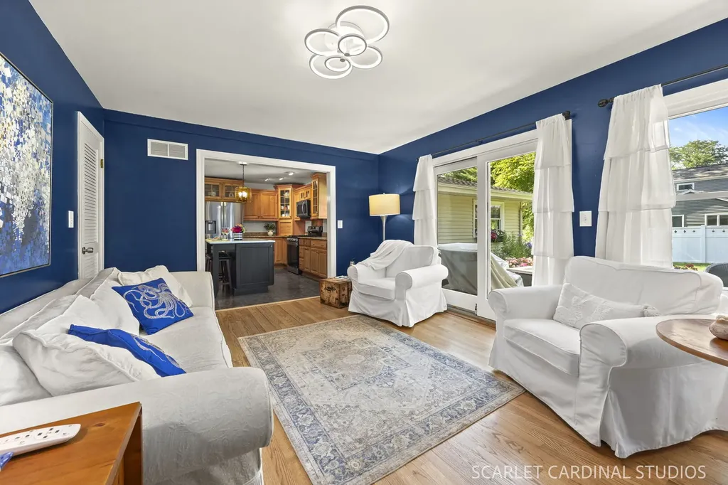 446 Hamilton Drive Wheaton IL 60189