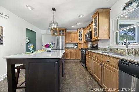 446 Hamilton Drive Wheaton IL 60189