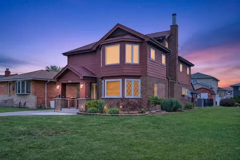 6013 North Emerson Street Rosemont IL 60018
