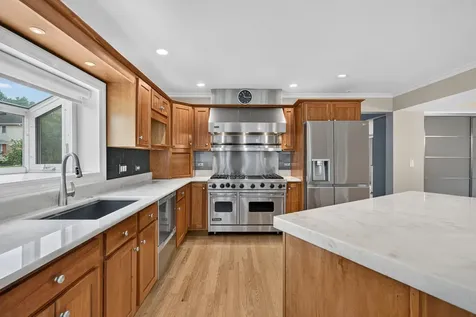 6013 North Emerson Street Rosemont IL 60018