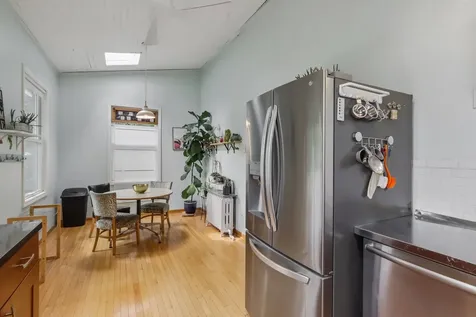 824 South Taylor Avenue Oak Park IL 60304