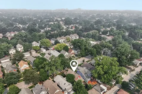 824 South Taylor Avenue Oak Park IL 60304