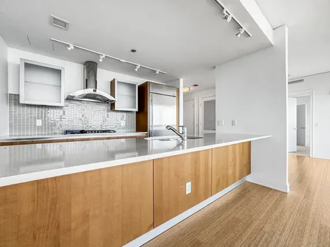 340 East Randolph Street Chicago IL 60601