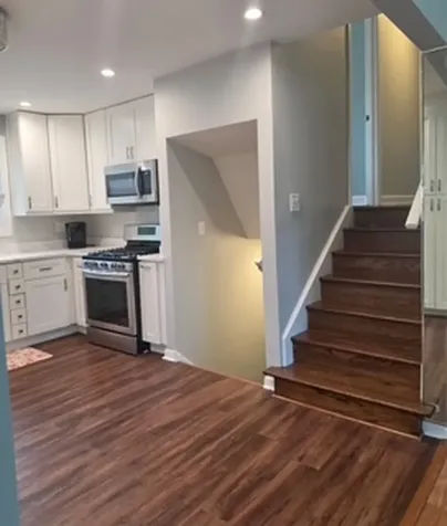 909 South Dryden Place Arlington Heights IL 60005