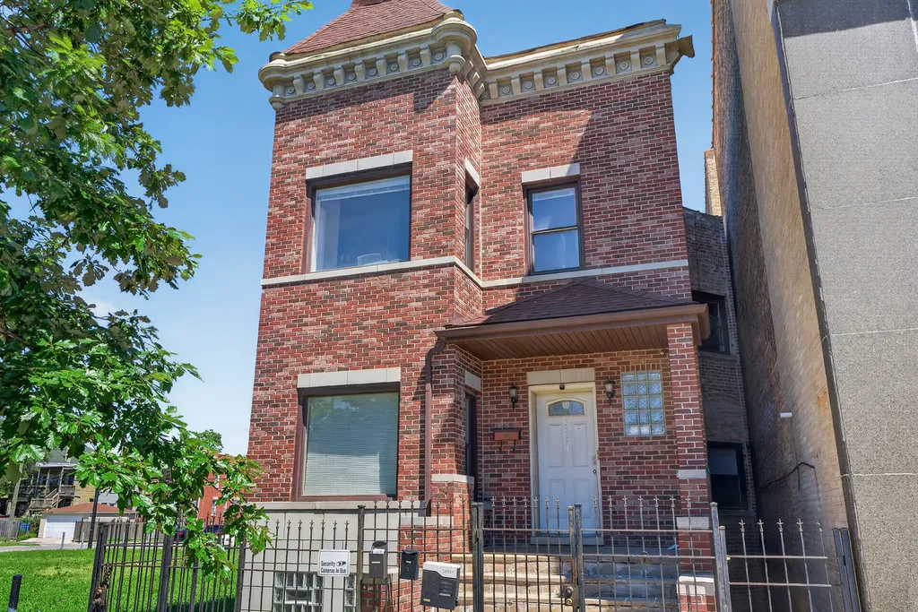 3354 West Jackson Boulevard Chicago IL 60624