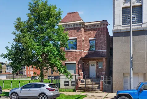 3354 West Jackson Boulevard Chicago IL 60624