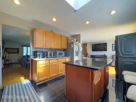 1100 South Cherrywood Drive S Mount Prospect IL 60056