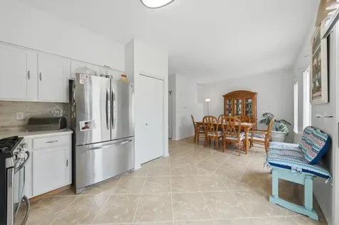 678 South Shannon Drive Romeoville IL 60446