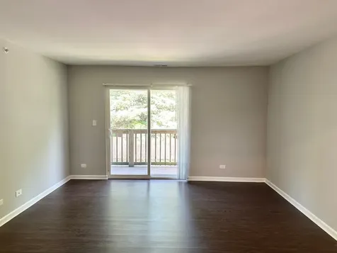 201 Penny Avenue East Dundee IL 60118