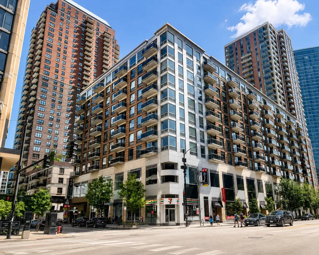 1 East 8th Street Chicago IL 60605