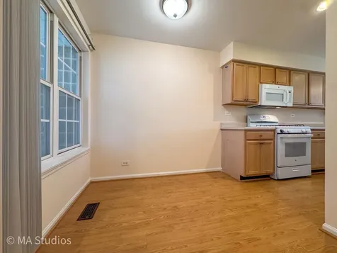 9359 Brockton Lane Des Plaines IL 60016