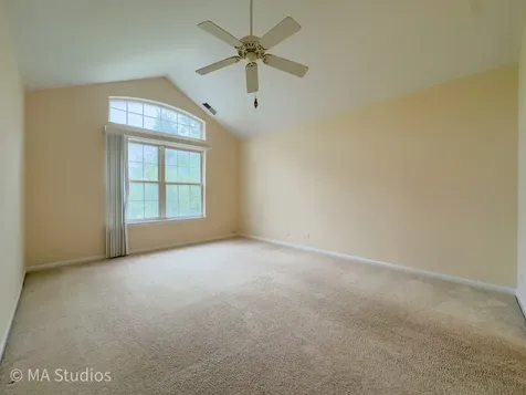 9359 Brockton Lane Des Plaines IL 60016