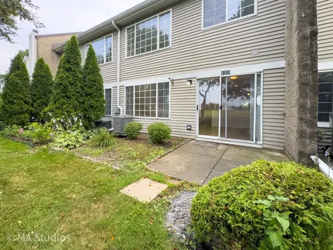 9359 Brockton Lane Des Plaines IL 60016