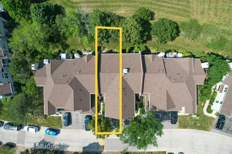 9359 Brockton Lane Des Plaines IL 60016