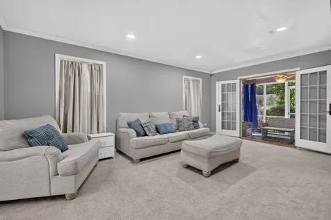 938 Stonehaven Court Elgin IL 60124