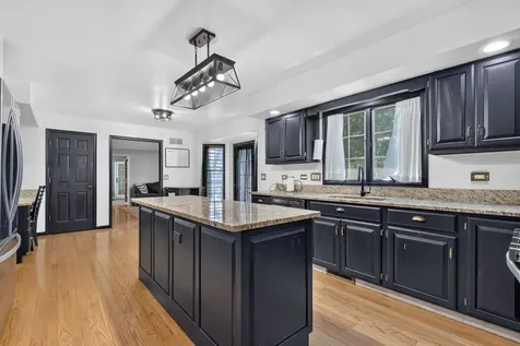 938 Stonehaven Court Elgin IL 60124