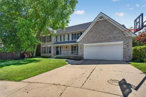 938 Stonehaven Court Elgin IL 60124