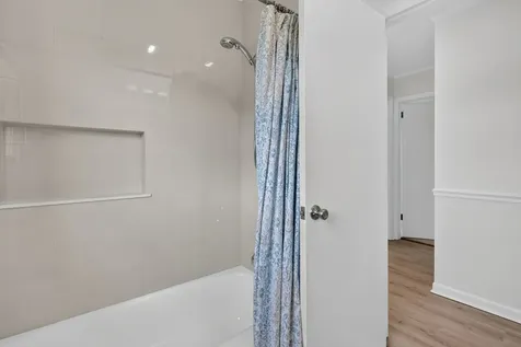 1829 West Catalpa Lane Mount Prospect IL 60056