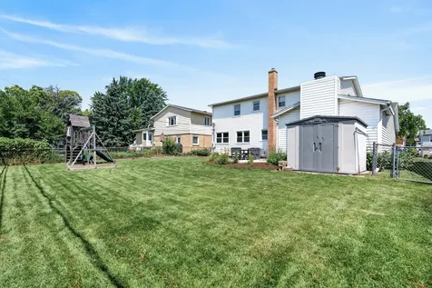 1829 West Catalpa Lane Mount Prospect IL 60056