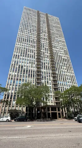 1660 North Lasalle Drive Chicago IL 60614