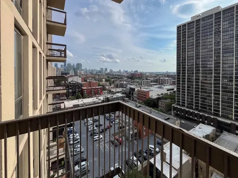 1660 North Lasalle Drive Chicago IL 60614