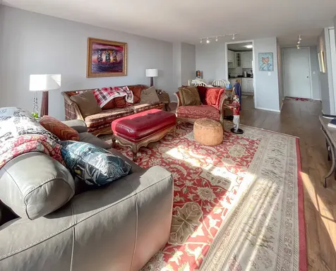 1660 North Lasalle Drive Chicago IL 60614
