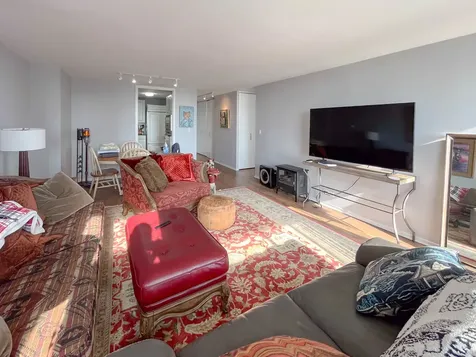 1660 North Lasalle Drive Chicago IL 60614