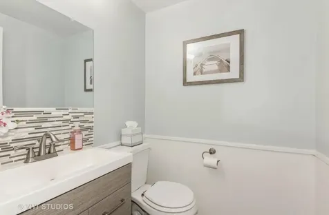 1812 Whirlaway Court Glendale Heights IL 60139