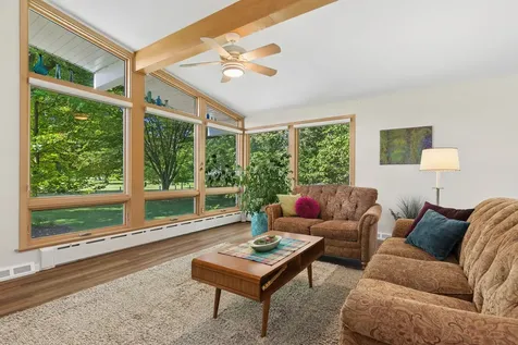 888 Country Club Road Crystal Lake IL 60014