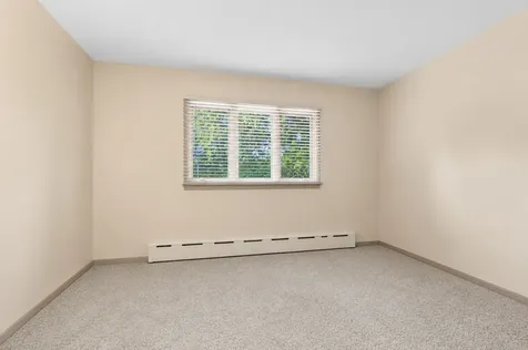 888 Country Club Road Crystal Lake IL 60014