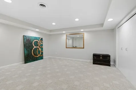 888 Country Club Road Crystal Lake IL 60014
