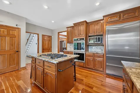 25549 North Broken Bow Pass Barrington IL 60010
