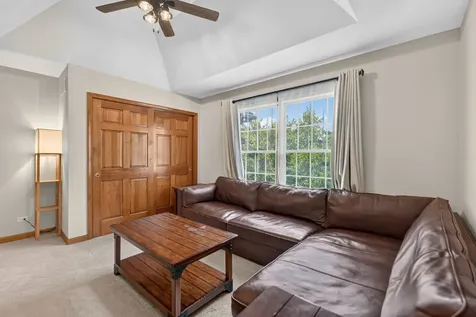 25549 North Broken Bow Pass Barrington IL 60010
