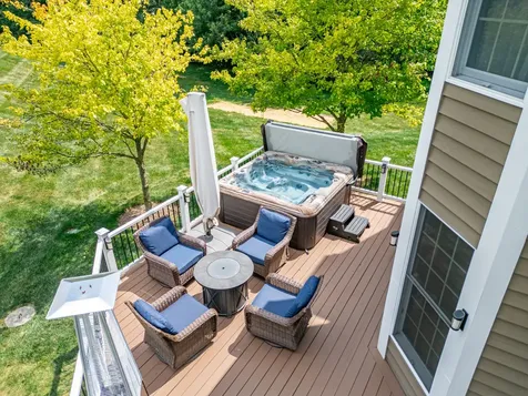 25549 North Broken Bow Pass Barrington IL 60010