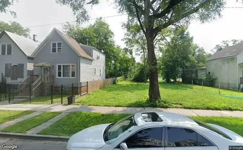 5739 South Elizabeth Street Chicago IL 60636