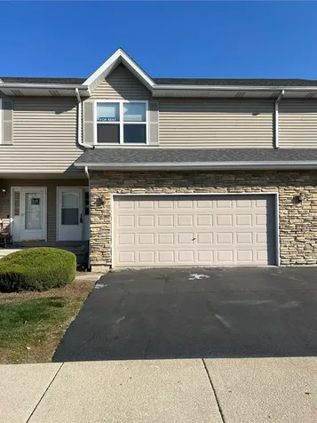 1172 Rose Drive Sycamore IL 60178