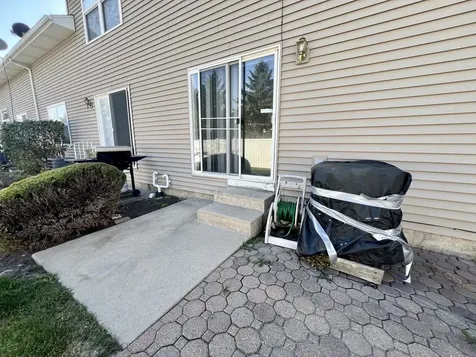 1172 Rose Drive Sycamore IL 60178