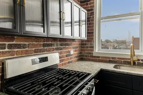 238 West 31st Street Chicago IL 60616