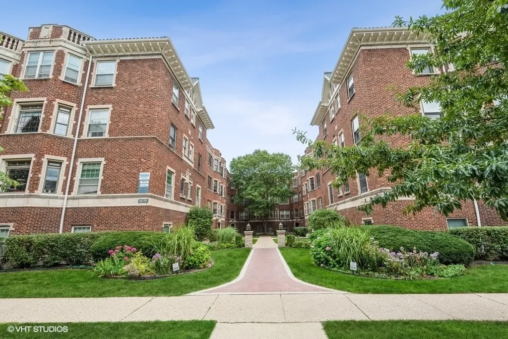 545 Hinman Avenue Evanston IL 60202