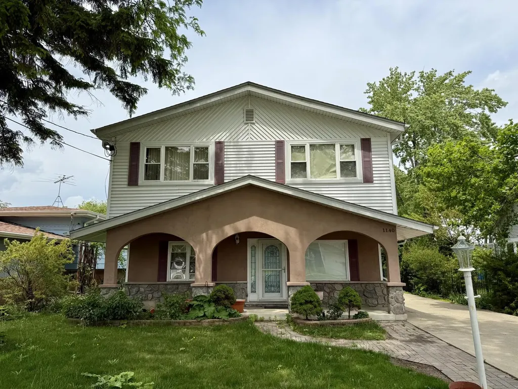 1140 South Van Buren Avenue Des Plaines IL 60018