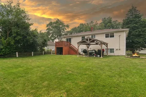 117 South Evergreen Avenue Addison IL 60101