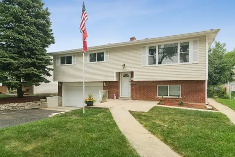 117 South Evergreen Avenue Addison IL 60101