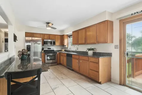 117 South Evergreen Avenue Addison IL 60101